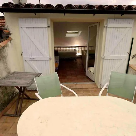 Apartmán De La Fontaine *